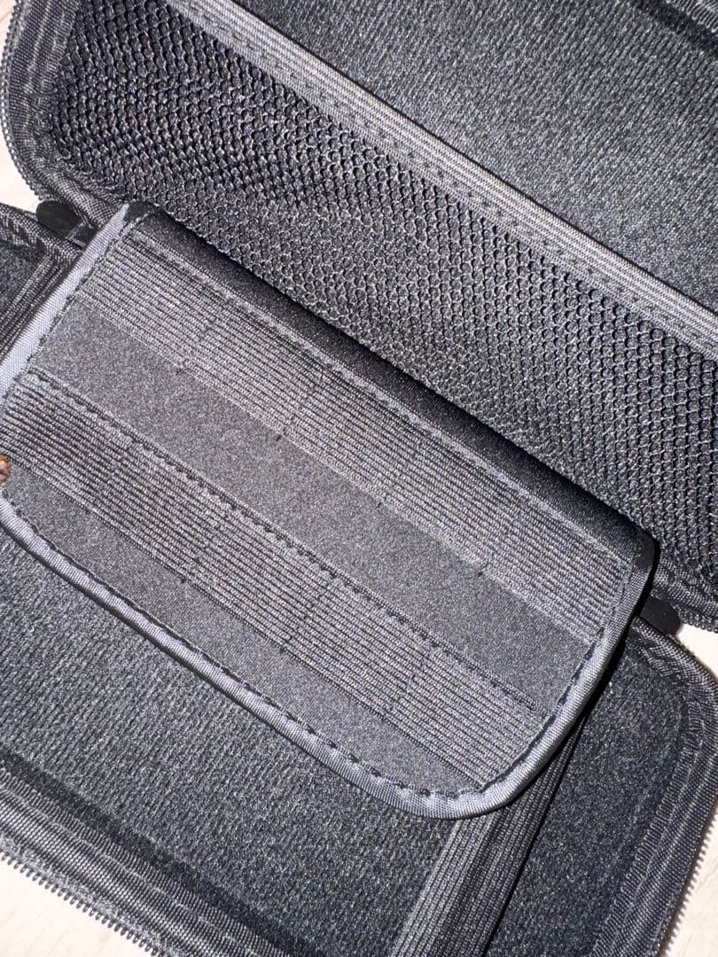 Switch 本体　更にジョイコン付き