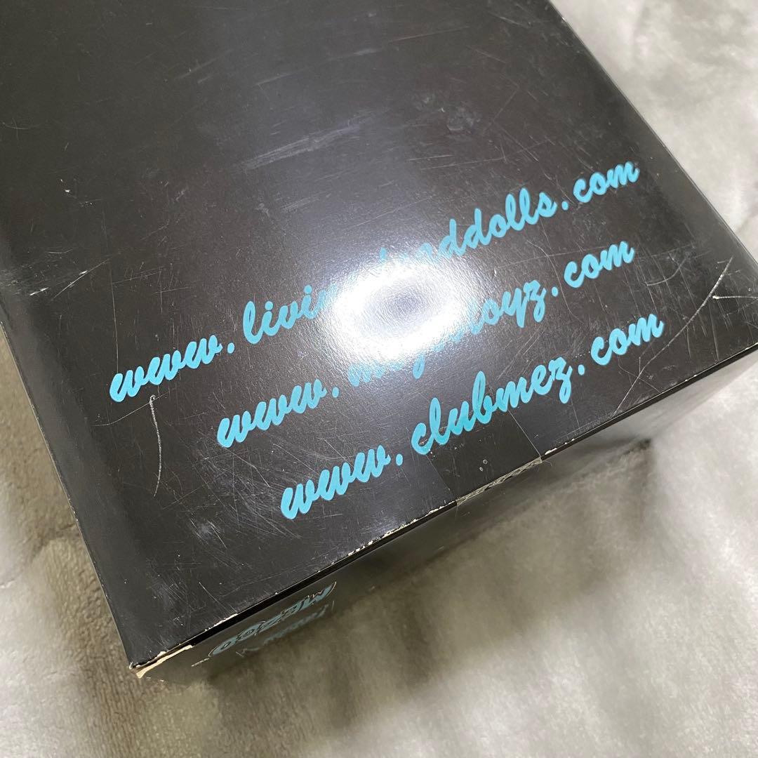 激レア　2005年　世界限定2000体　リビングデッドドールズ　シザーハンズ