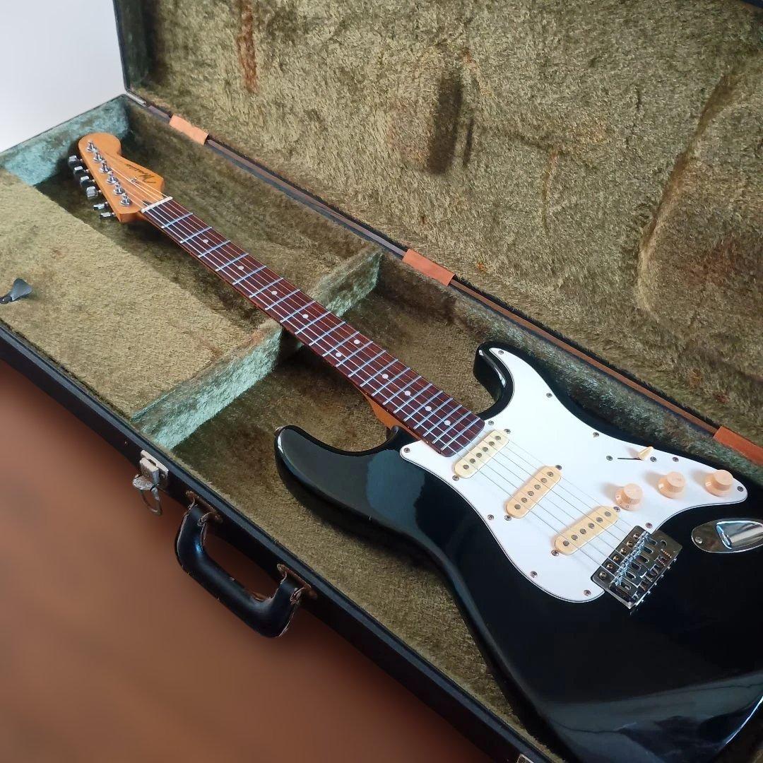 D*様 Mavis ブラック エレキギター