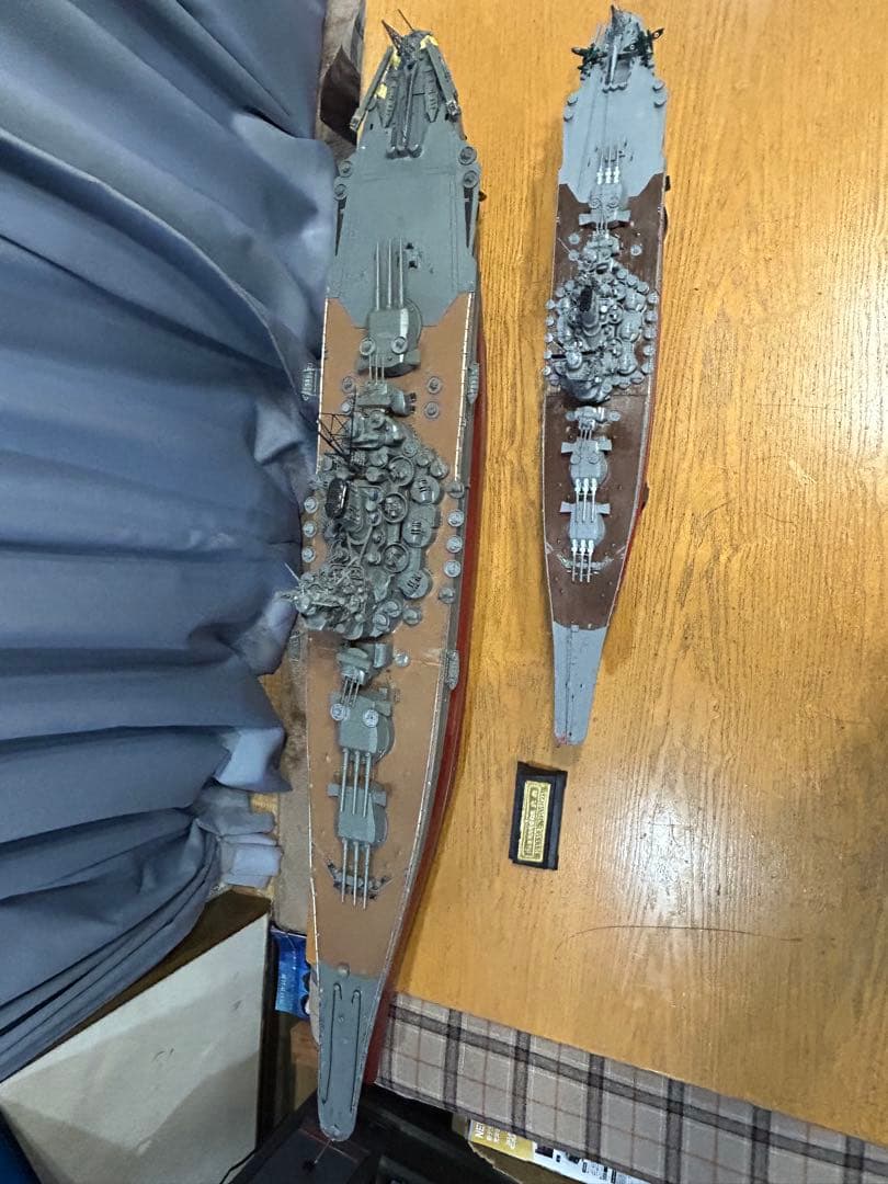 超大型戦艦大和1350mmテーブルからはみ出ます。精密製作完成品、送料込み販売