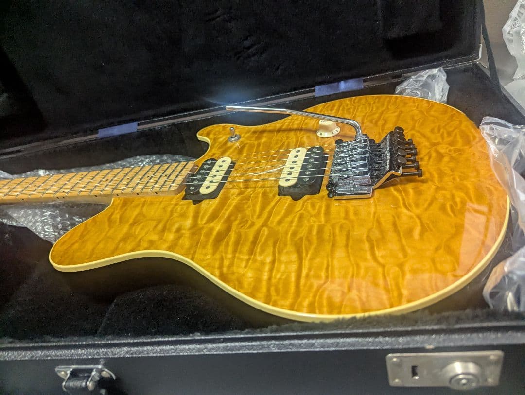 ミ*ツ様 ERNIE BALL MUSICMAN AXIS EX EVHトランス