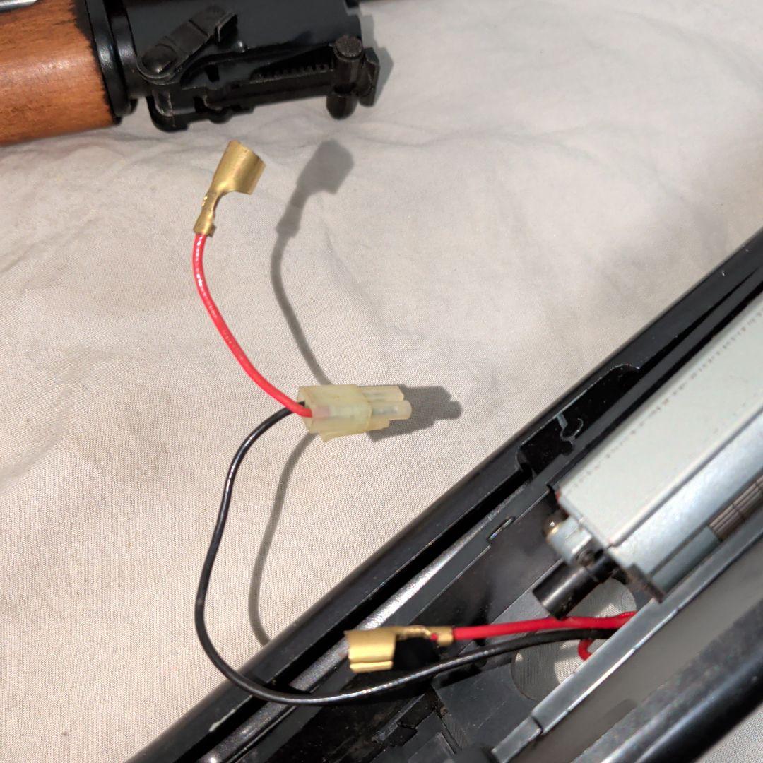 東京マルイ スタンダード電動ガンAK47S リアルウッド木製パーツ付