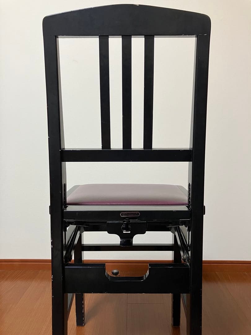 トムソン椅子　ピアノ椅子　背もたれ椅子