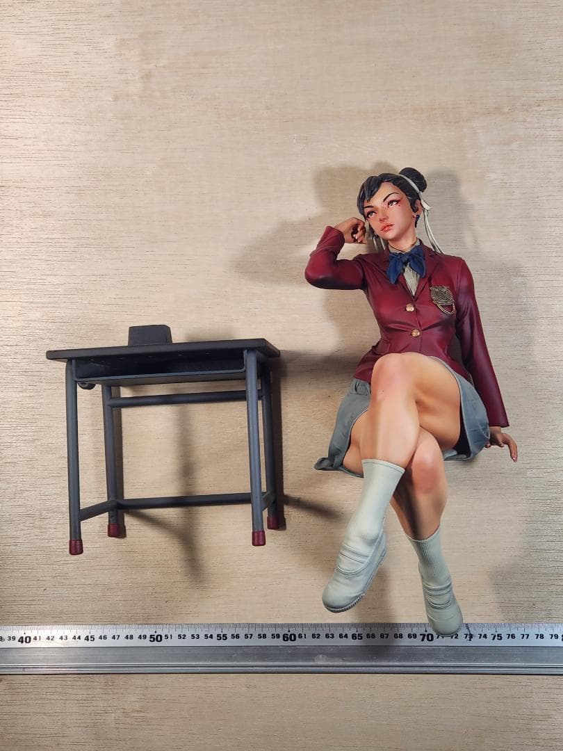 制服姿の春麗 ガレージキット塗装済み完成品