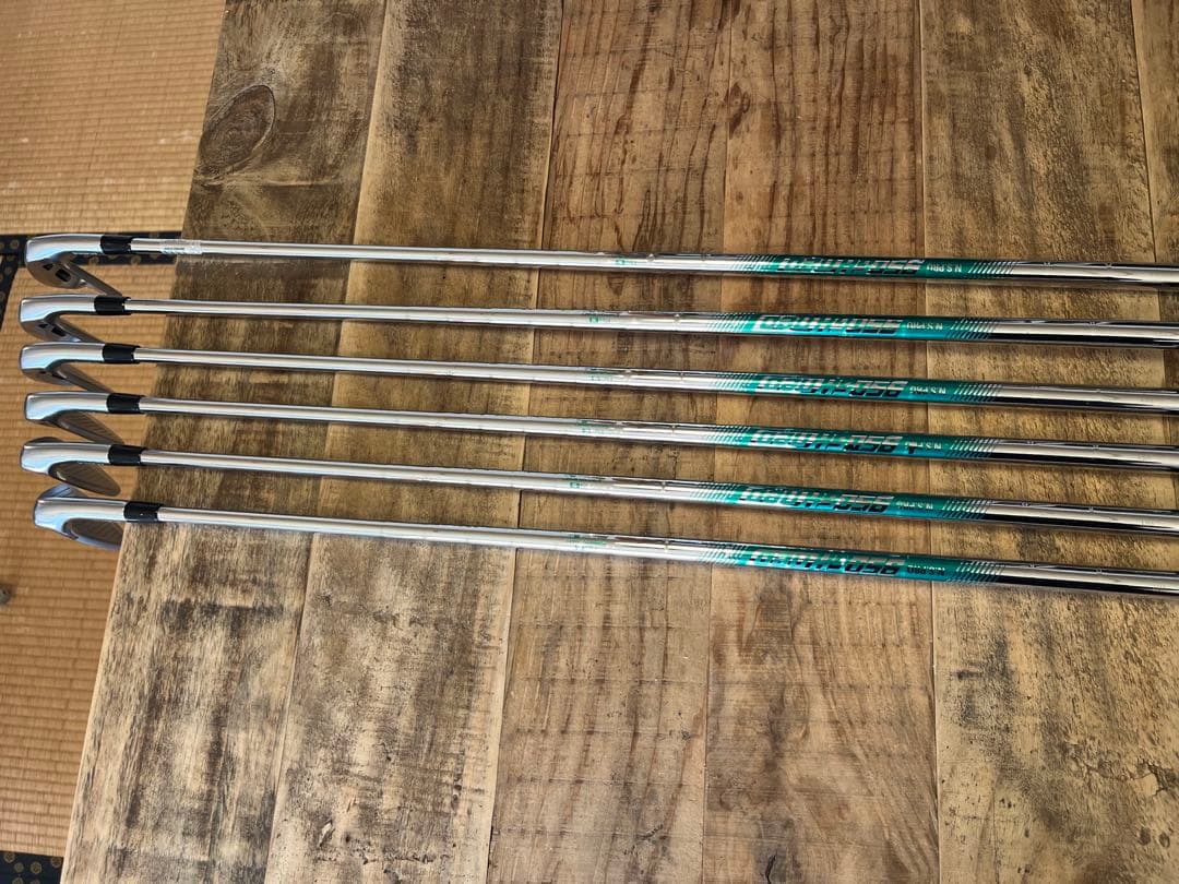 美品　ブリジストン 222CB+アイアンセットNSPRO950GHneo