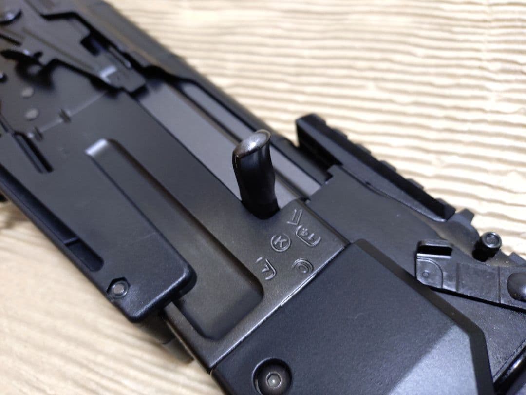 東京マルイ AK STORM ストーム M-LOK AK47 アサルトライフル