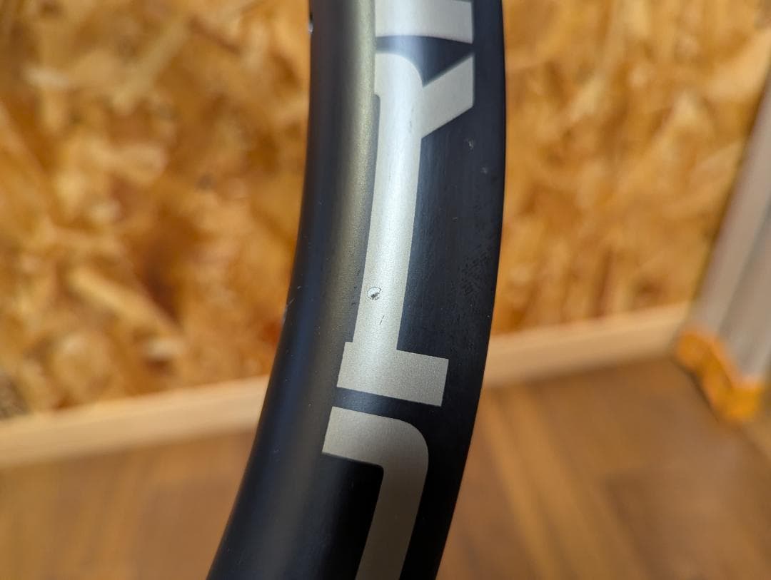 パーツ FORMOSA CarbonRimDisc 27.5/650B 28H