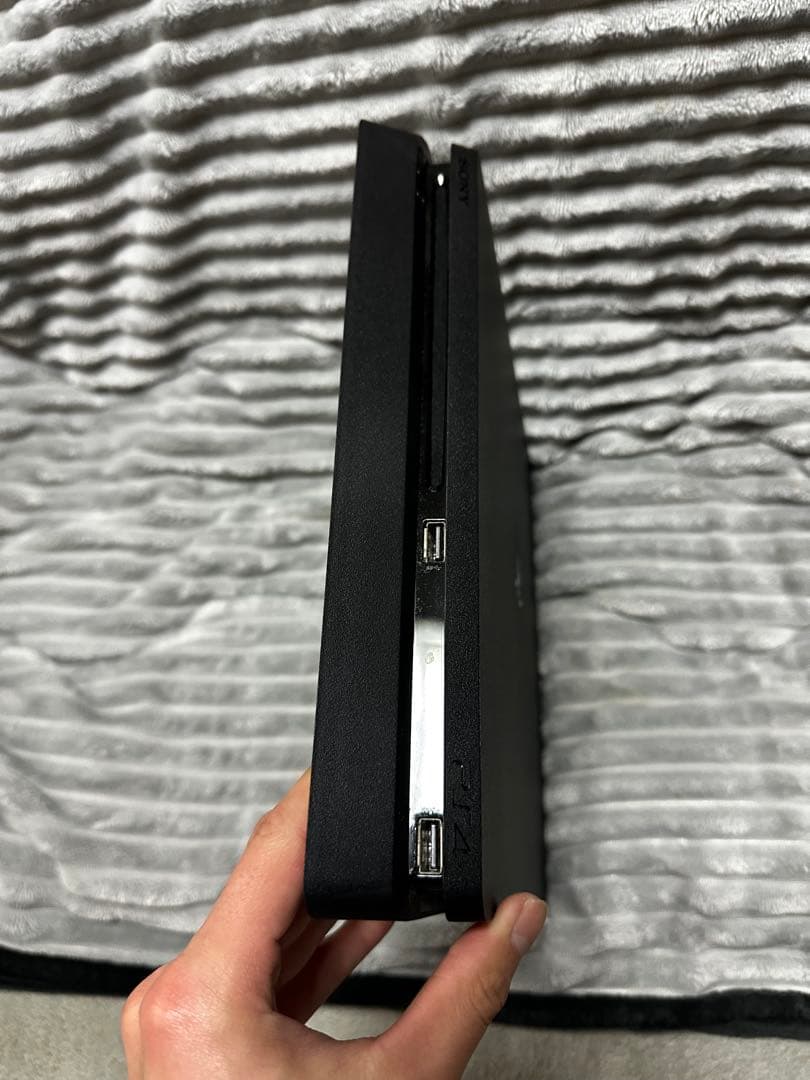 SONY PS4 500GB HDR ワイヤレスコントローラー2つ付き