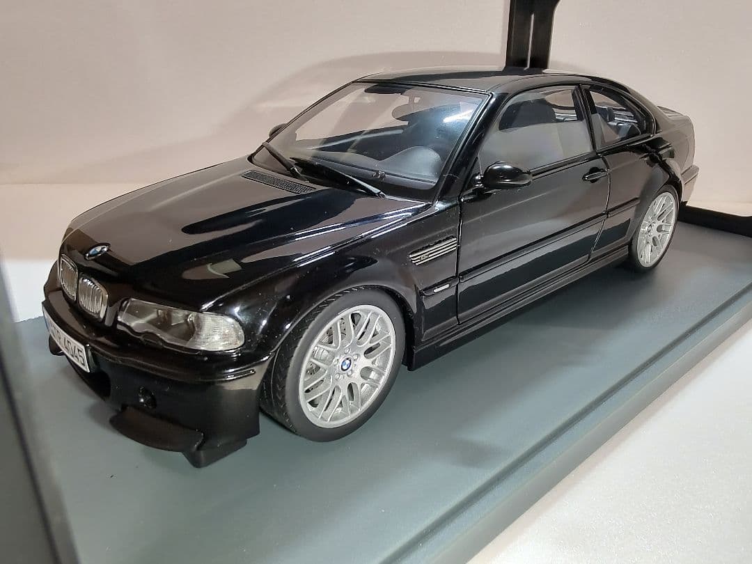 オートアート  M3 CSL E46 1/18 ブラック