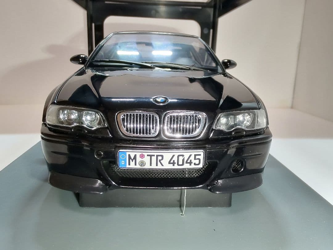オートアート  M3 CSL E46 1/18 ブラック