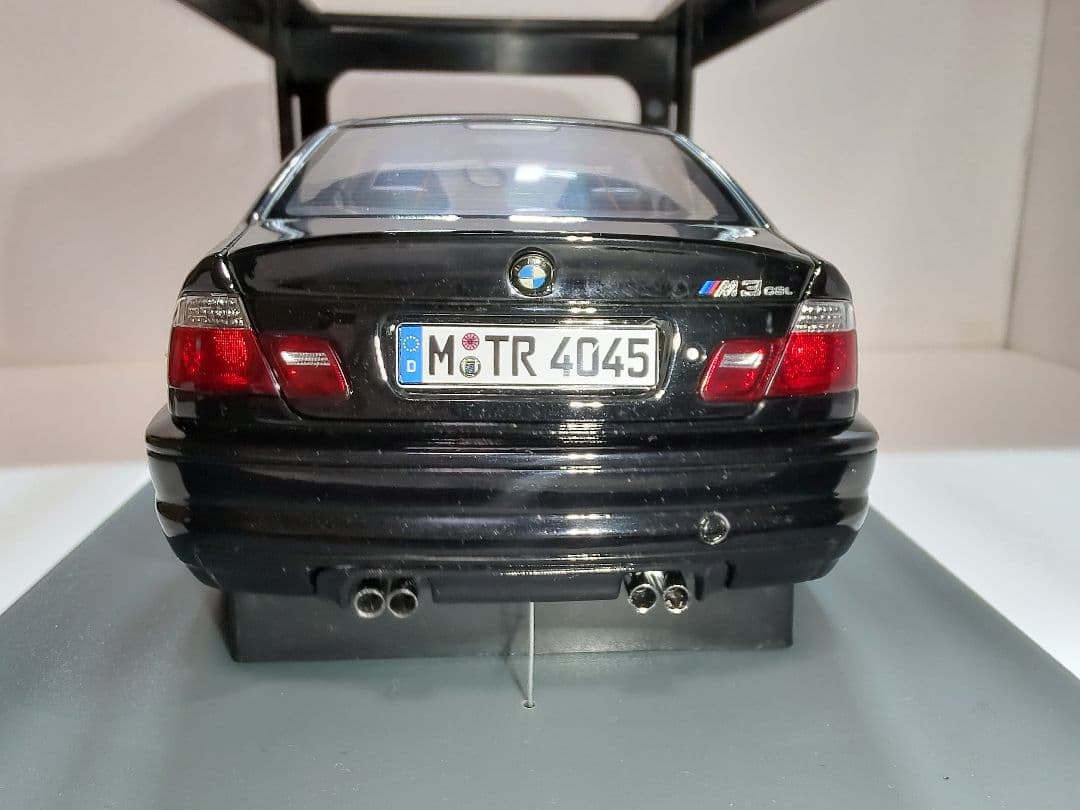 オートアート  M3 CSL E46 1/18 ブラック