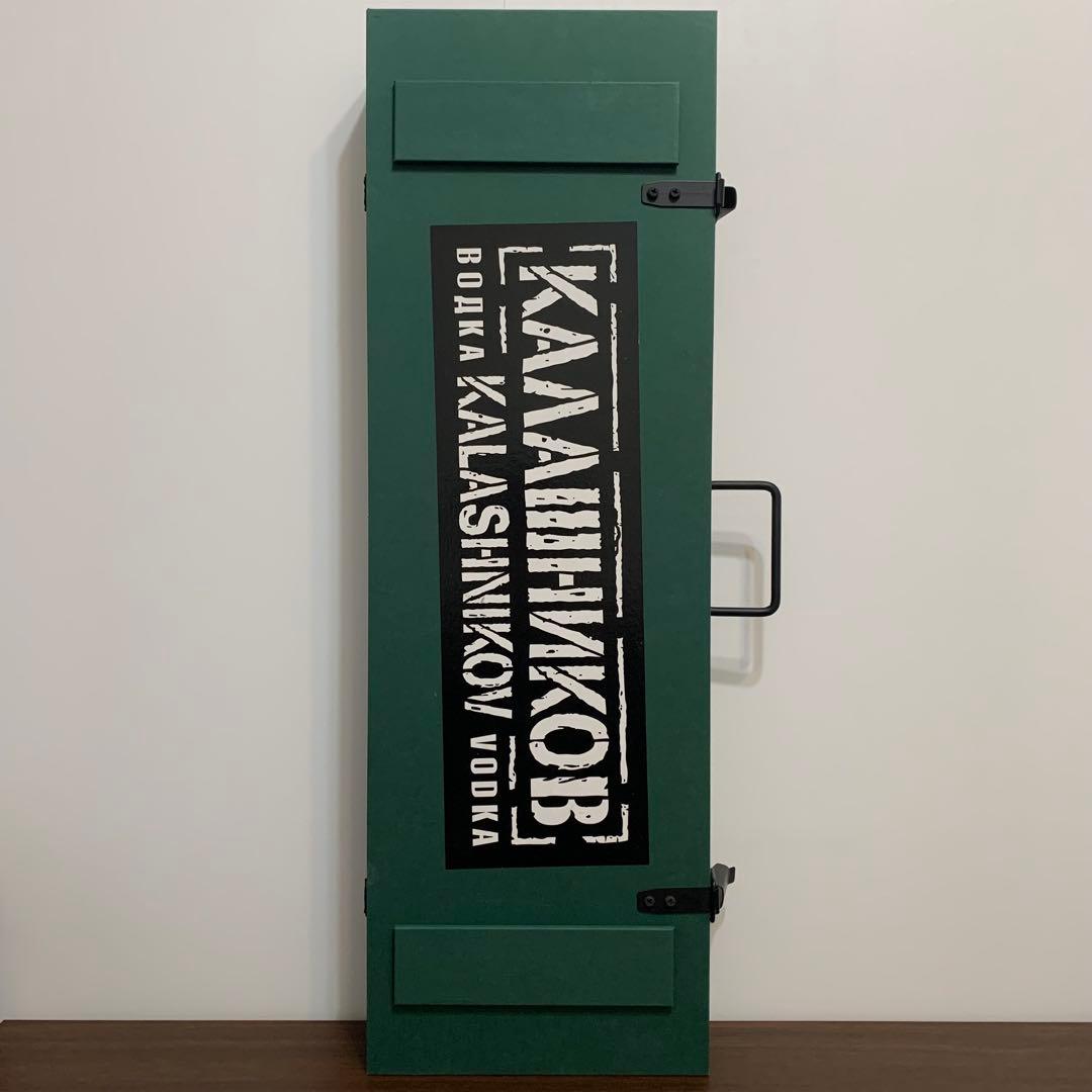 ⭐️カラシニコフ⭐️ウォッカ⭐️ライフル⭐️希少⭐️空ボトル⭐️空瓶⭐️箱⭐️ラドガ⭐️送料無料⭐️