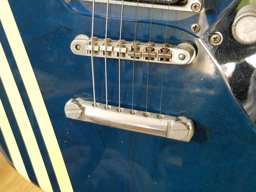 Bacchus SURF HANDMADE ジャガーシェイプ エレキギター