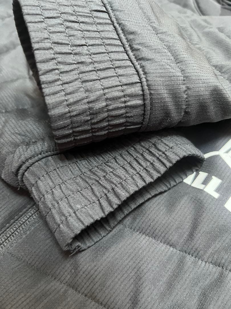 ALL BLACKS 黒 ジップアップジャケット　adidas