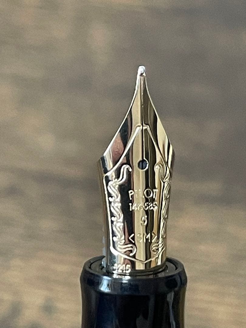 新品未使用　2015年製　SMニブ (中字軟)　74 14金　ゴールド　万年筆