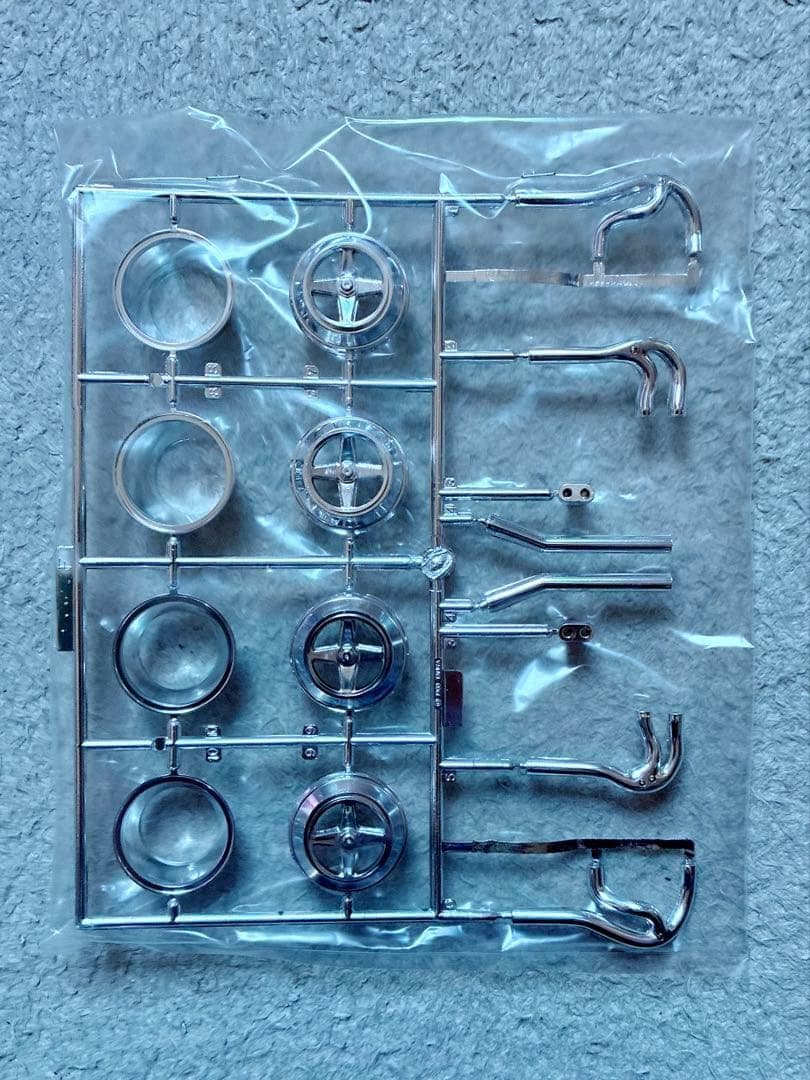 タミヤ 1/12 ロータス 49B・フォード w/エッチング&金属エアファンネル