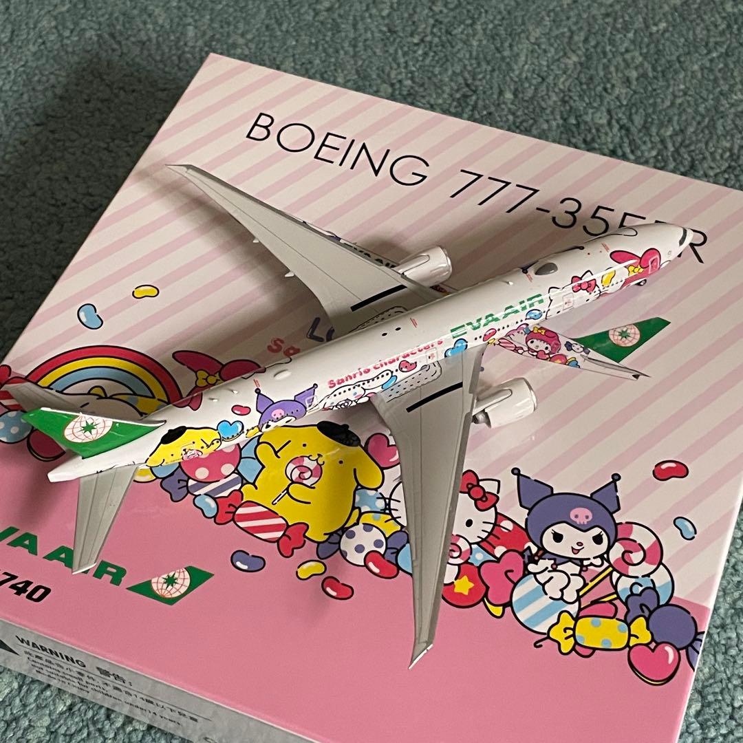 EVA AIR エバー航空 777-300ER ハローキティ LOLLY PH