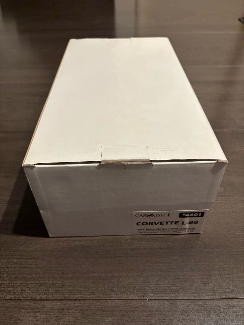 カルーセル１#4601 コルベットＬ-88 1972セブリング　1/18