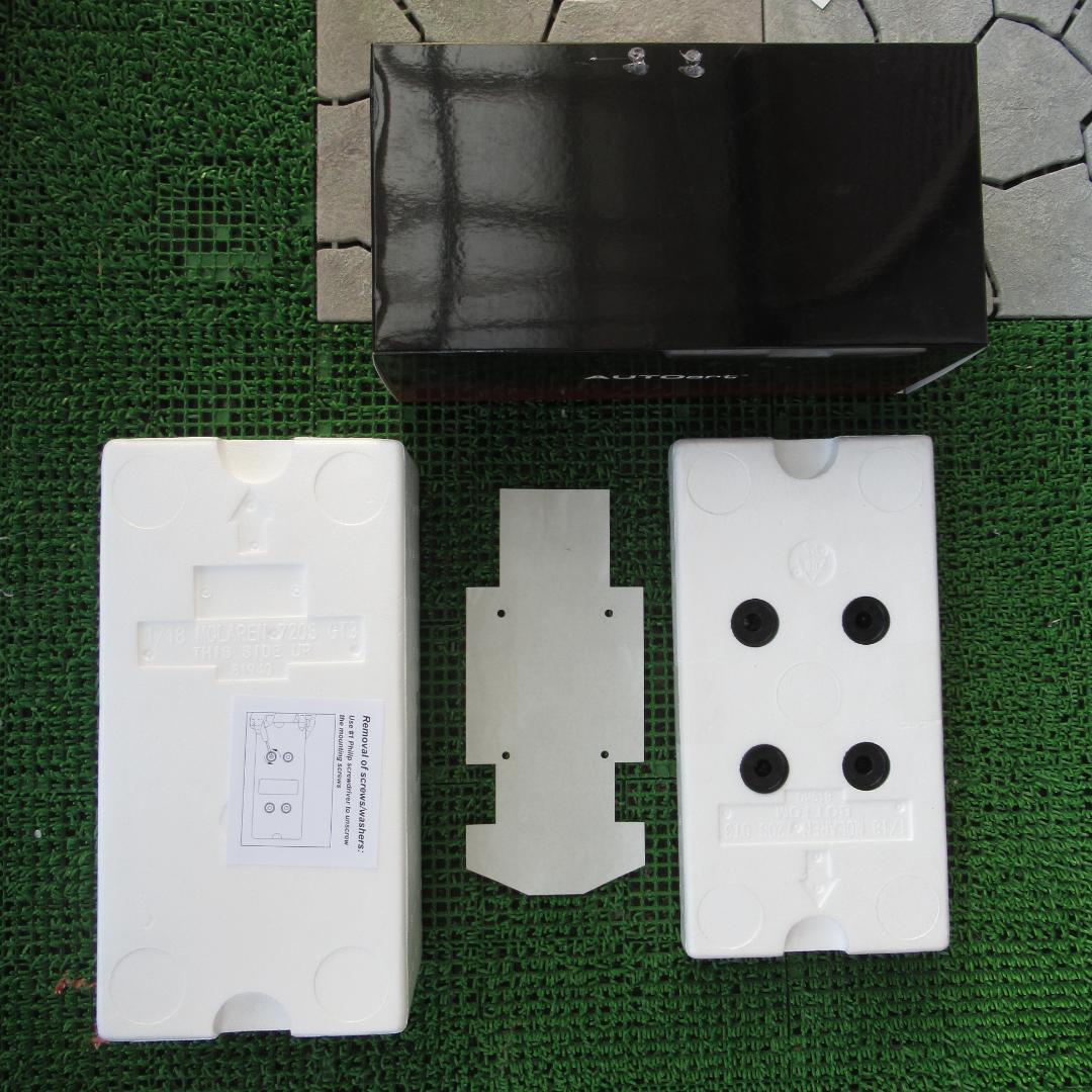 オートアート 1/18 マクラーレン 720S GT3 メタリック・レッド