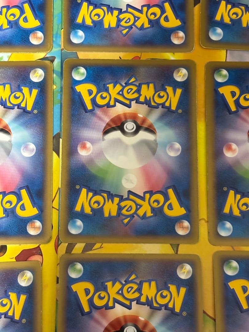 【高騰中↑】PWコンプリート ピカチュウ ワールドコレクション2010