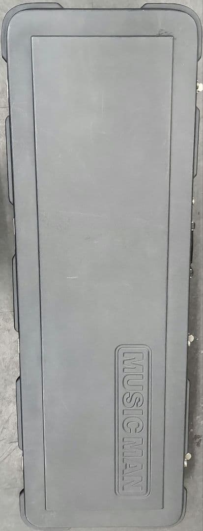 1/18日まで値下げ中 スティングレイ musicman stingray 4