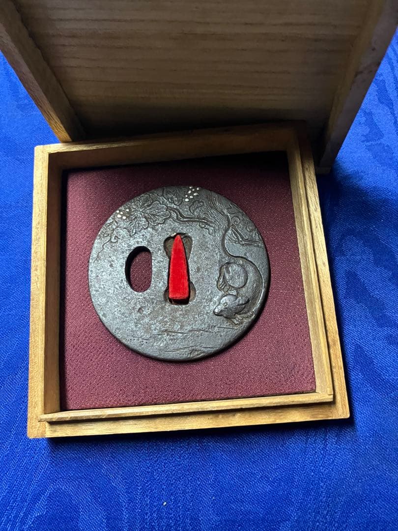 鍔　日本刀　鉄鍔　時代物　銀象嵌