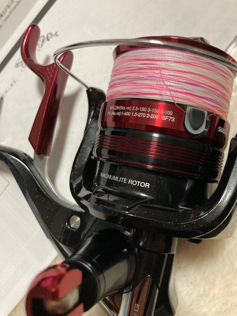 スピニングリール C3000 シマノ　ラリッサ　レバーブレーキ付き