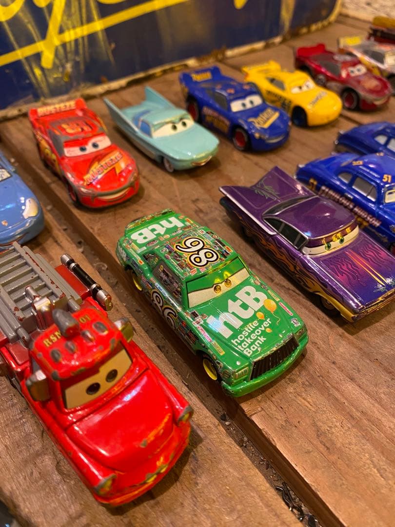 トミカ　カーズ　22台 ディズニー　レア　廃盤？