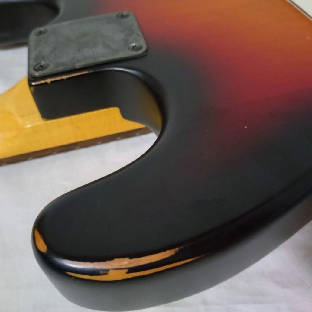 Bacchus　バッカス　BST-50RE　ストラトタイプ　レリック加工