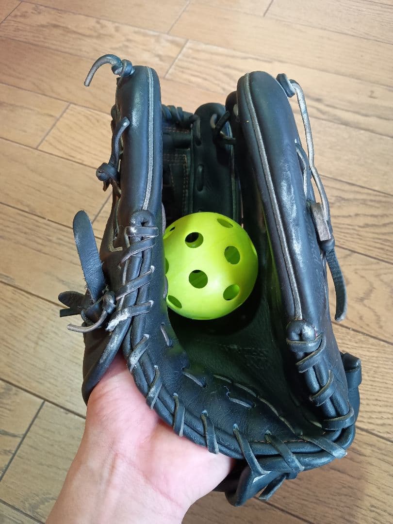 グローブ　野球　ゼット　ZETT　軟式　ブラック　右投げ　ネオステイタス