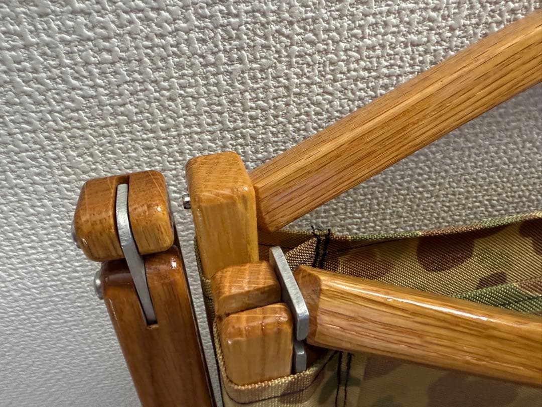 ネイタルデザイン　カーミットチェア　カモ柄　刻印入