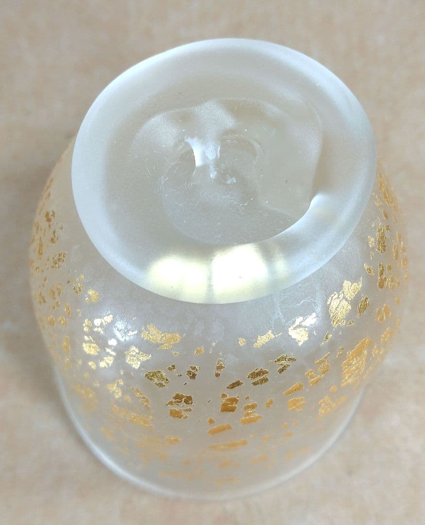 【本物保証】藤田喬平 手吹硬質ぐい呑 共箱 美品 文化勲章受章(2002年)