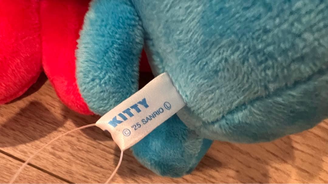 サンリオミャクミャク　ハローキティ ぬいぐるみ Mサイズ