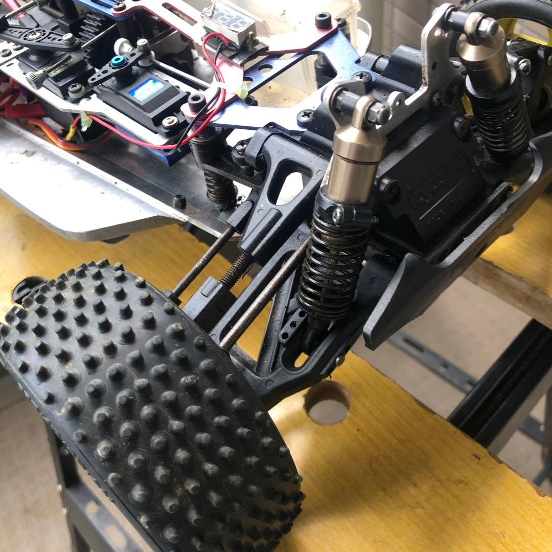 京商インファーノ　2気筒ニトロエンジン搭載