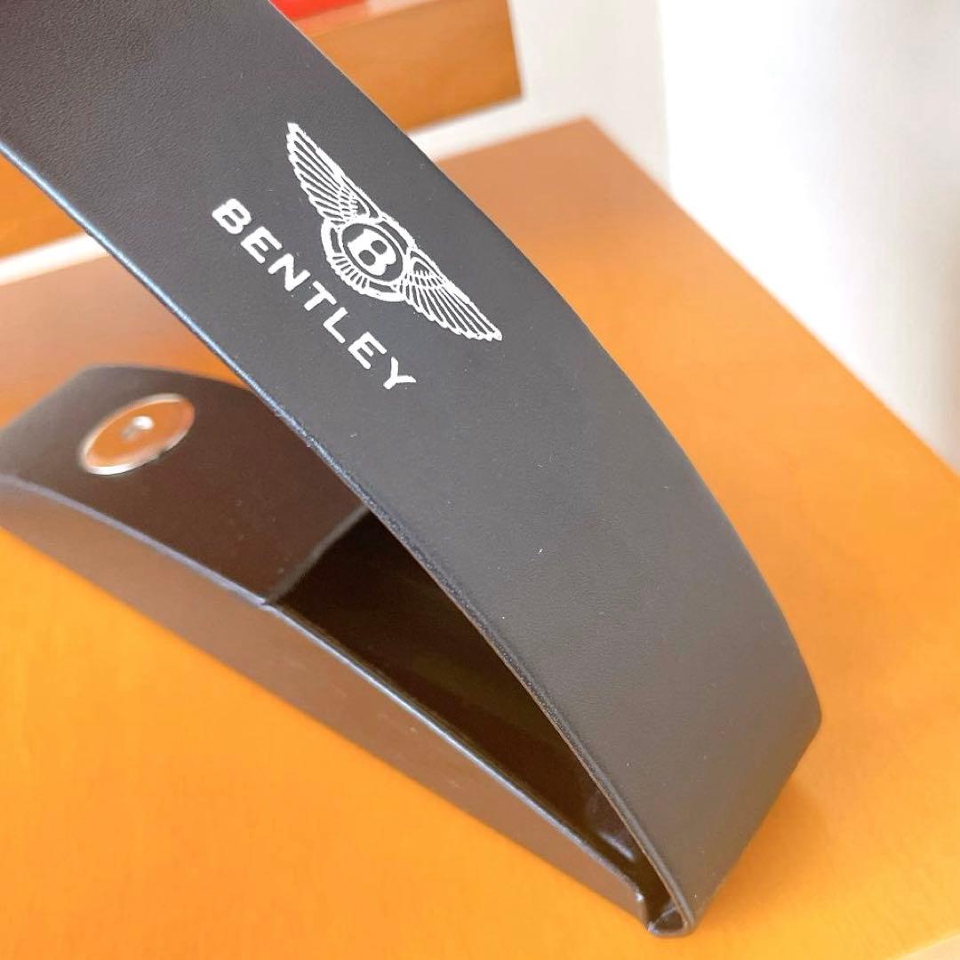 ☆未使用☆BENTLEY ホワイト ×シルバーカラー　ボールペン ケース付き