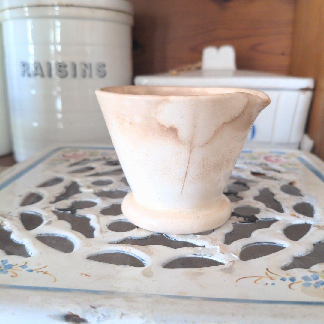 クレイユモントロー可愛いコンフィチュールポット TABLESPOONSミルク色