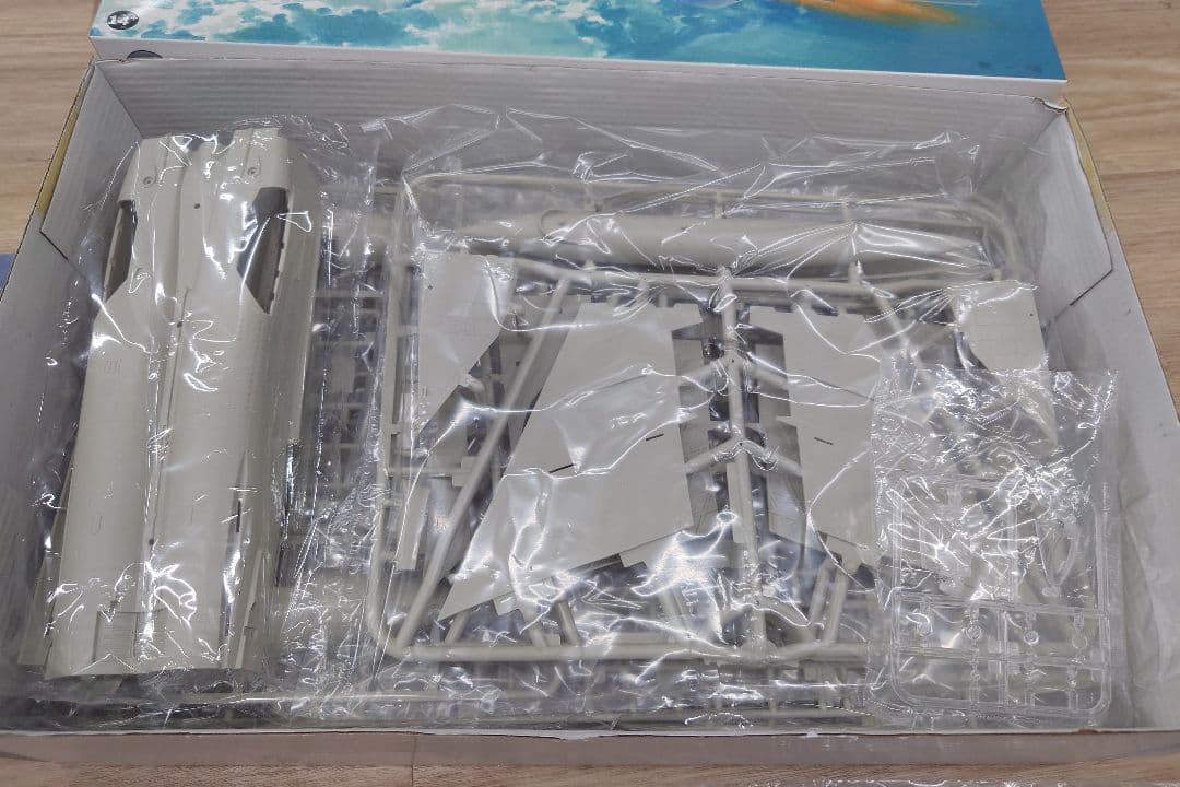 MiG-25 RB/RBT Foxbat 1/48 スケール