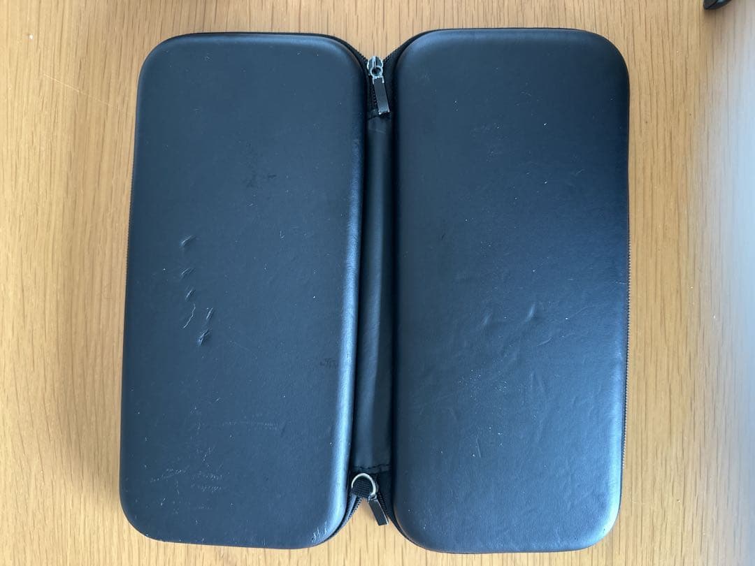 Nintendo Switch 本体 sd64GB付き　コントローラーなし