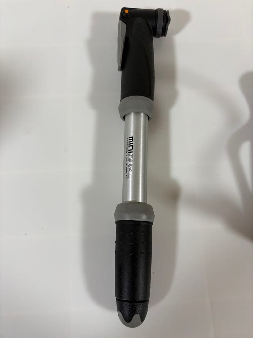 ロードバイク/ネクスタイル/クリートペダル・スタンド・空気入れ・ライト・ボトル類