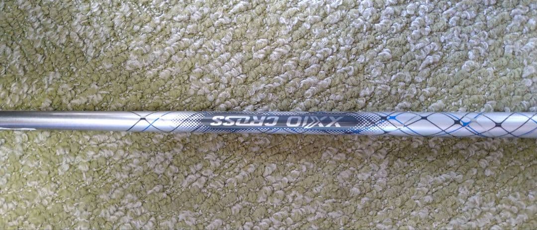 新品　未使用　ダンロップ　ゼクシオ　クロス　0番アイアン