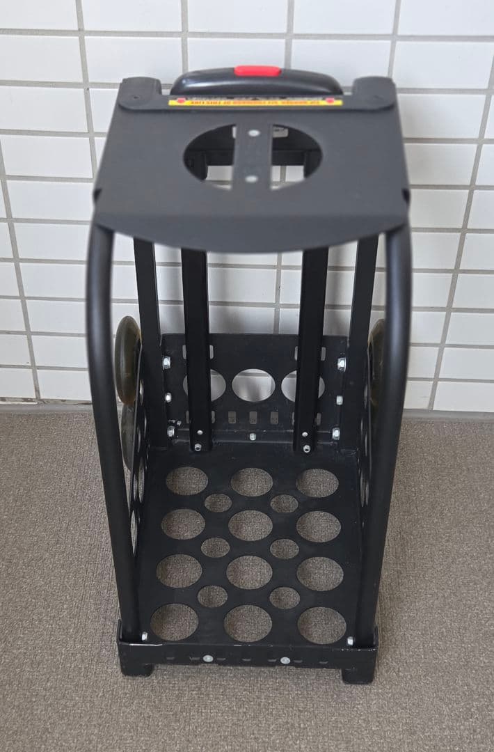 ZUCA 座れるキャリーカート