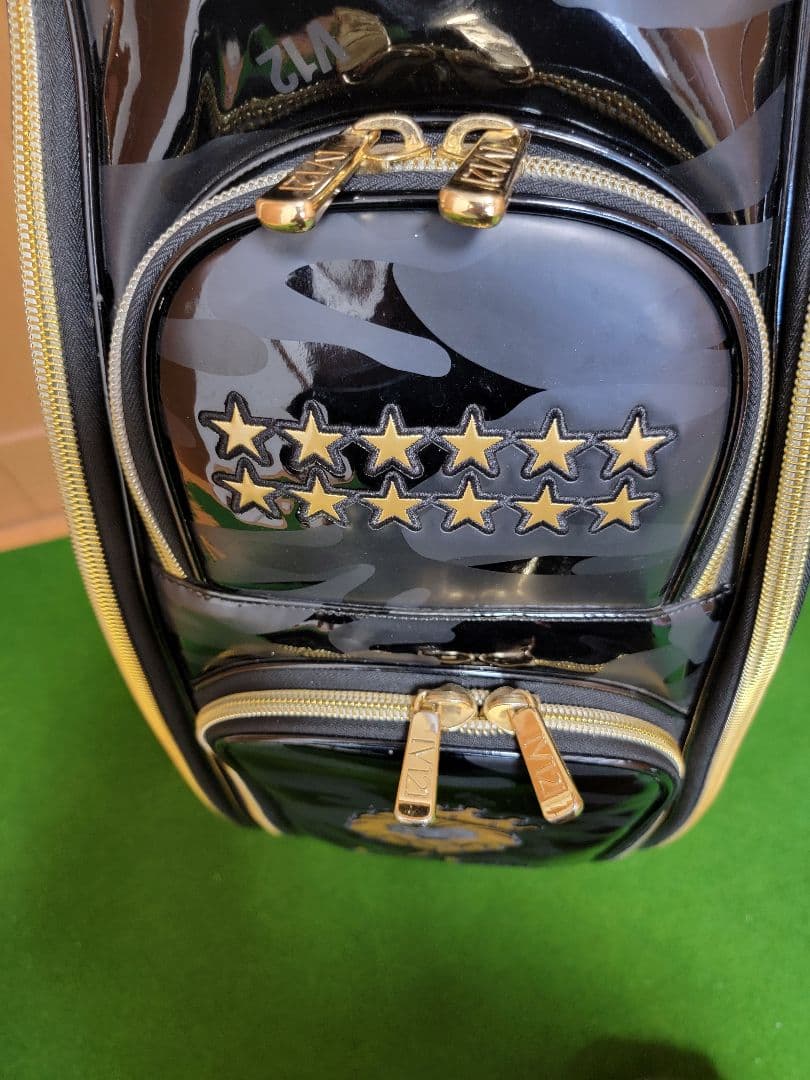 送料無料　V12　キャディバッグ　ヘッドカバー5個付