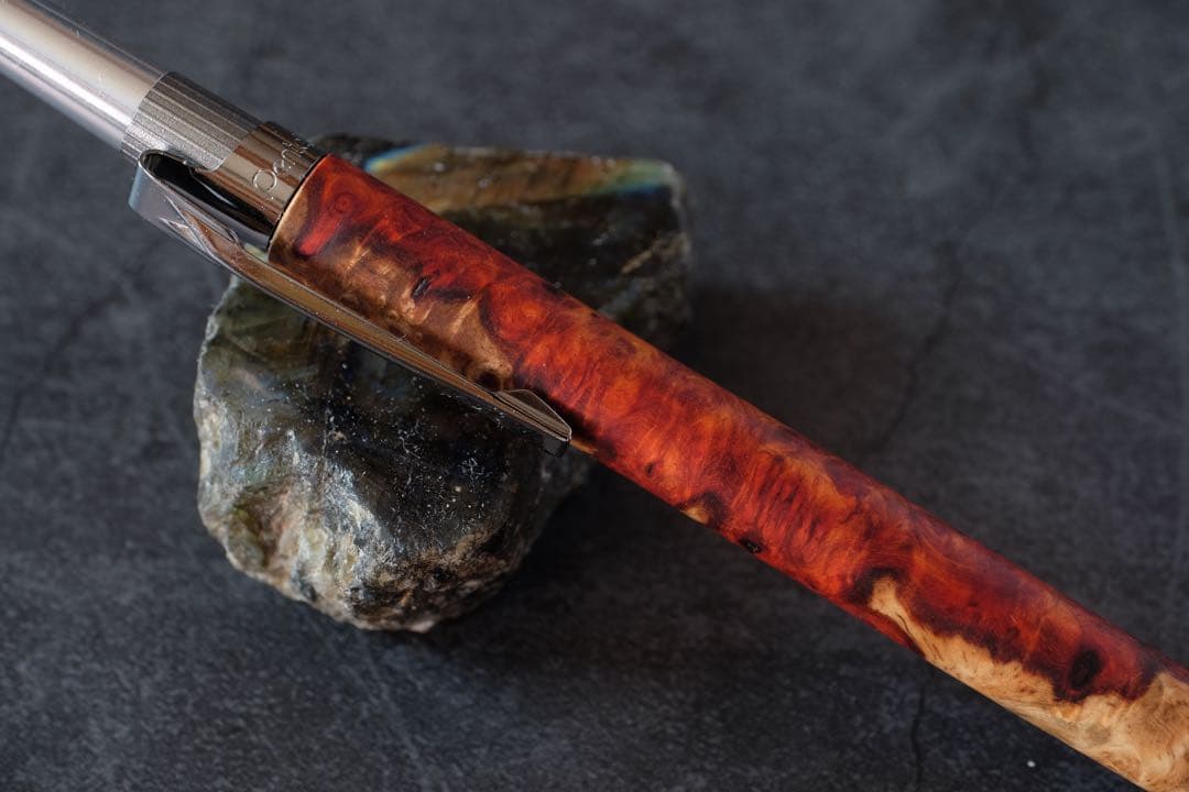 PG5木軸カスタム0166　高村杢工房 製図用シャープペンシル　花梨瘤極上の紅白