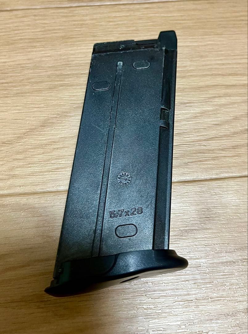 【美品】FN5-7 ガスブローバック ブラックモデル