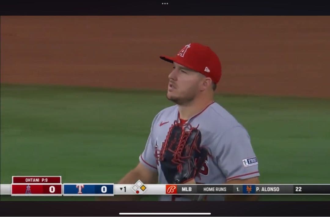 MLB 大谷翔平選手 対レンジャース戦 実使用球 マイクトラウト捕球