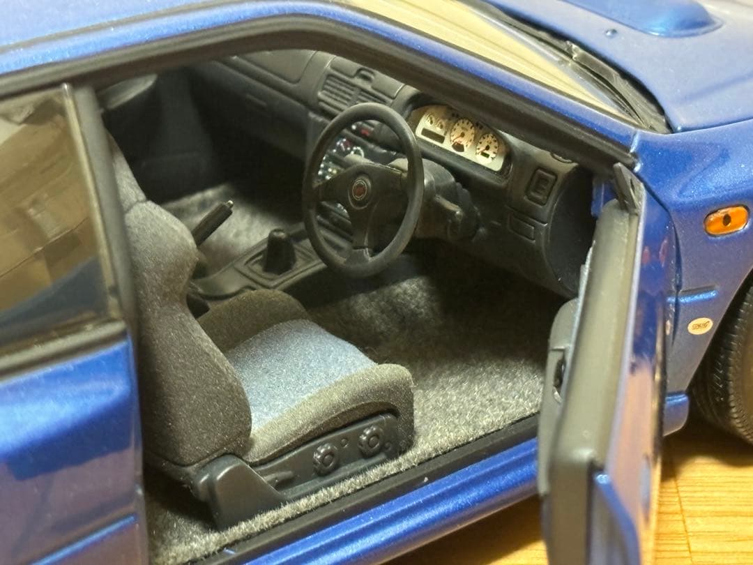 オートアート 1/18 スバル インプレッサ 22B ジャンク