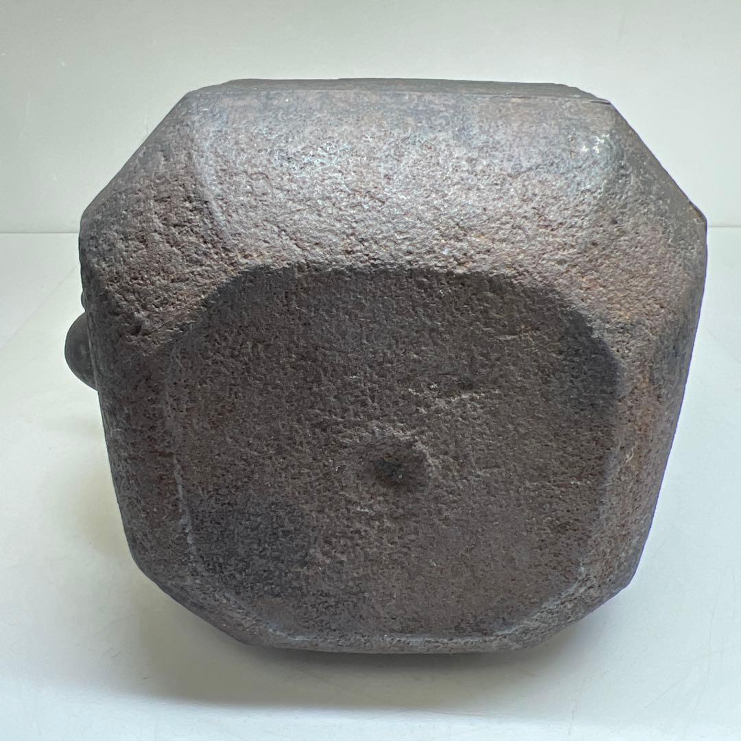 精金堂　雷文象嵌把手八角鉄瓶　合箱　1708g 東Y7-0509⭐︎2Fトニチ