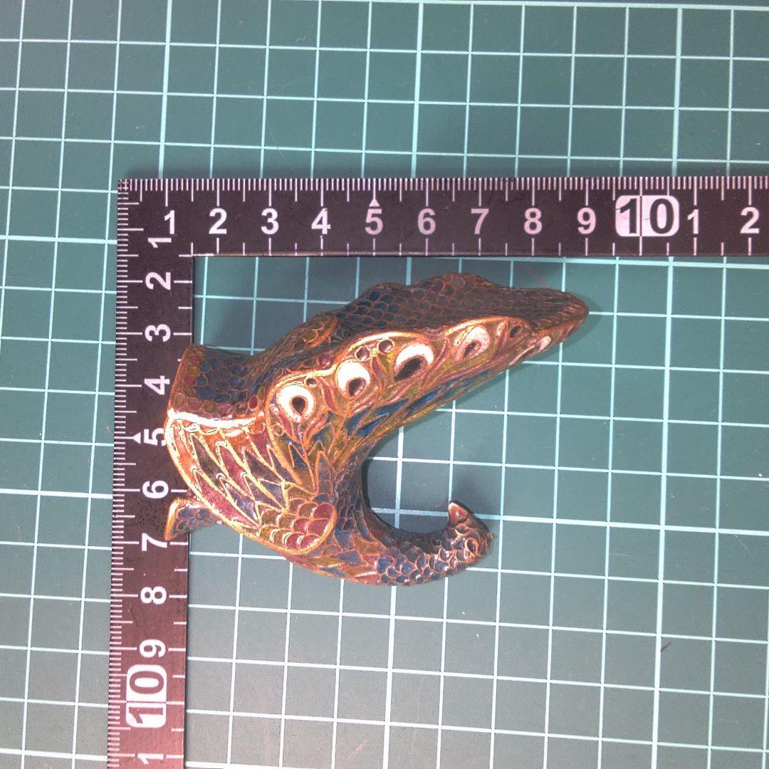 小物１ 七宝？ 孔雀デザインの金属製置物 つのがありません