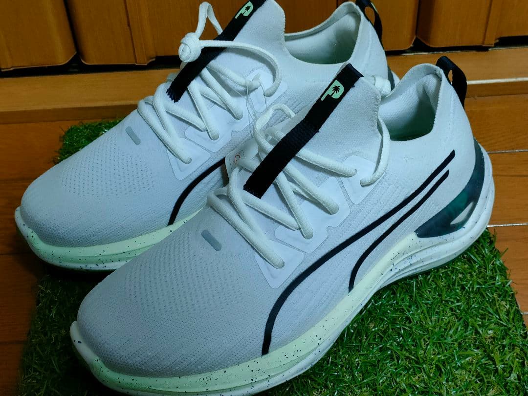 新品　訳あり　PUMA X PTC エレクトロキャットニトロ 25.5cm