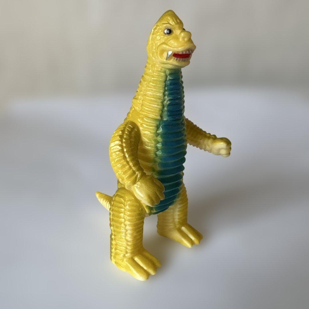 ブルマァク魂　バルタン星人　カネゴン　ジャミラ　レッドキング　ソフビフィギュア